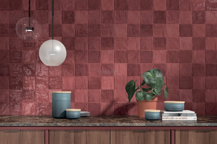 RIAD-RED-10x10_DET_SZ1.jpg